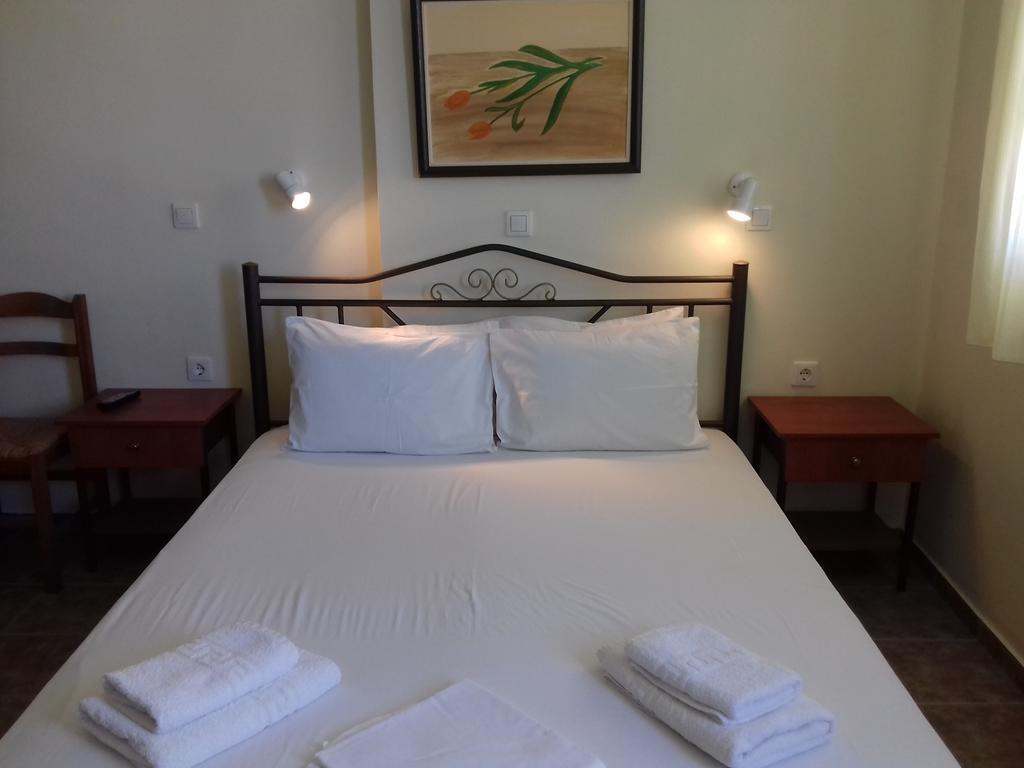 Aparthotel Kyklades Agios Ioannis  Esterno foto